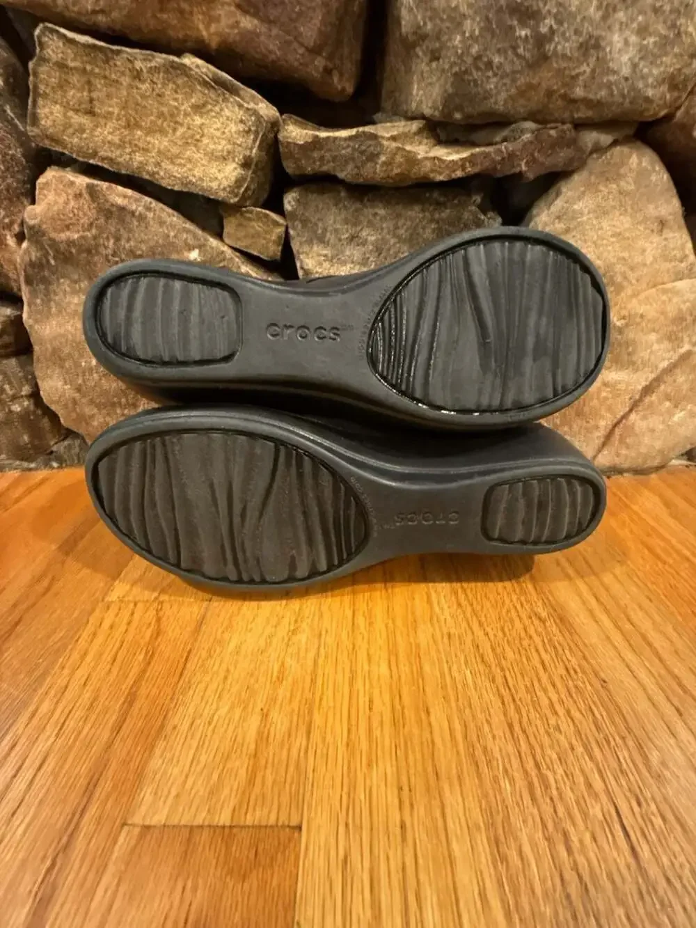 CROCS pre owned